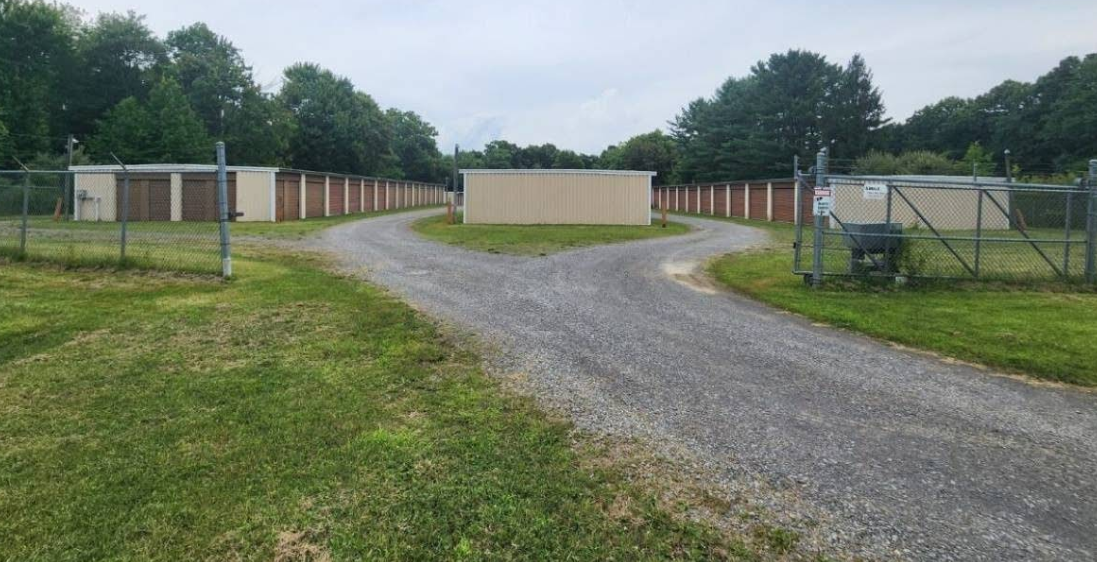 Pone Lane - Cherry Tree Self Storage